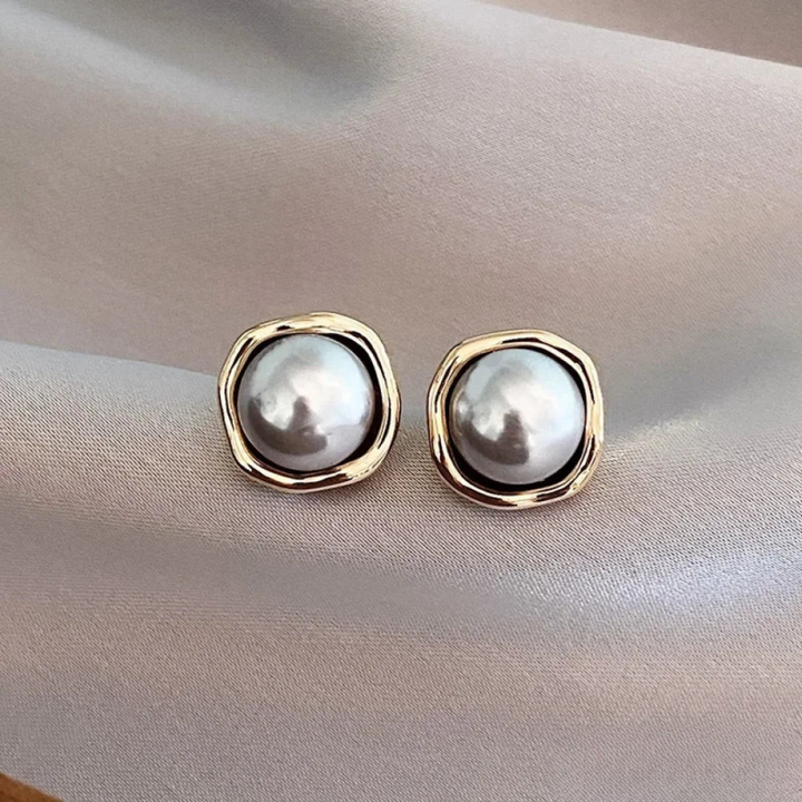 Sophisticated Black Pearl Drop Earrings